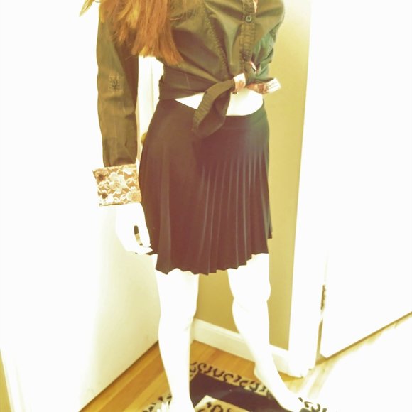 Embroidered Western Style Shirt with Lace and Sequins - Picture 14 of 16